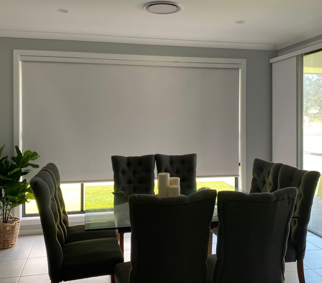 roller-blinds-dining